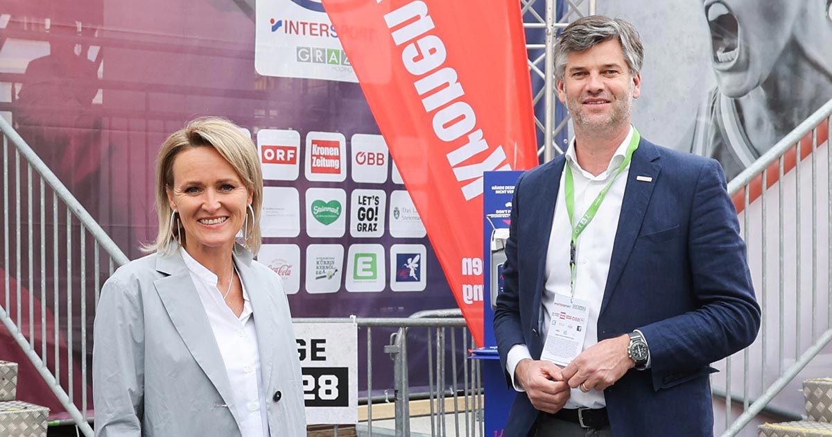 KADA Präsidentin Alexandra Meissnitzer mit Sport Austria Geschäftsführer Mag. Gerd Bischofter