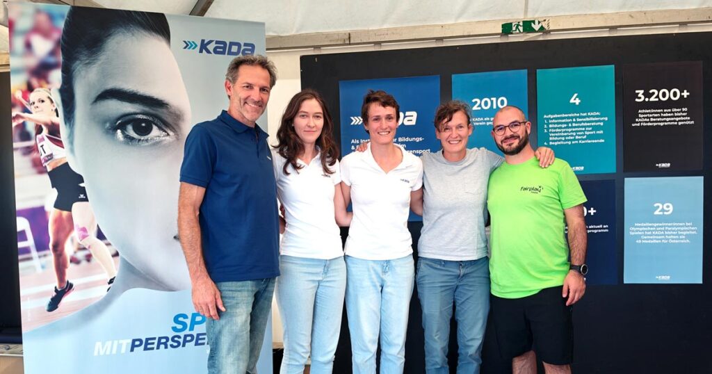 Gruppenfoto mit Teammitgliedern von KADA und fairplay